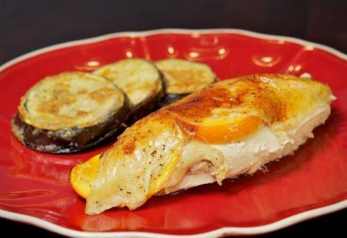 Курица, запеченная с апельсинами.