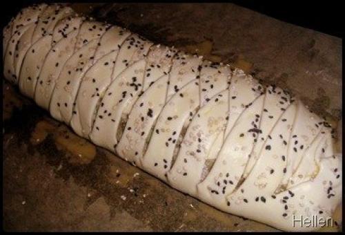 Мясной рулет с яйцом. 05