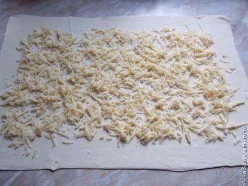 Мясной рулет с грибами в слоеном тесте. 05 Мясной рулет с грибами в слоеном тесте. 05