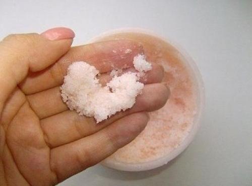 Сахарный скраб для шелковистости кожи.

