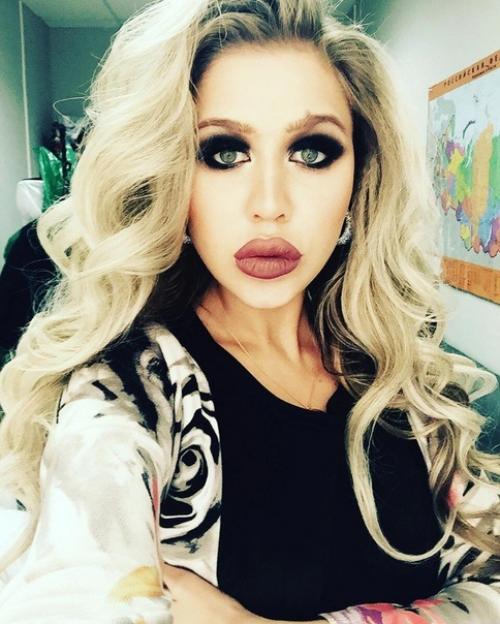 Маша кохно поборола анорексию! 07