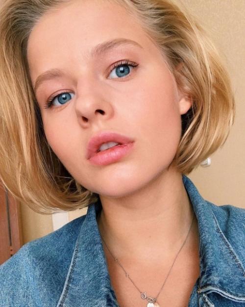 Саша бортич с макияжем и без. 02