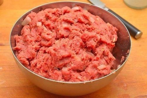 Шарики из говяжьего фарша под сливочным соусом. 03