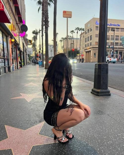 Амина тендерлибае себе звезду на улице голливуда создала. 04