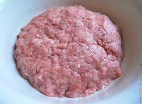 Мясной рулет с грибами в слоеном тесте. 03 Мясной рулет с грибами в слоеном тесте. 03