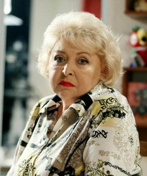 Анне фроловцевой, которой 76 лет, поставили диагноз рак, с которым она сейчас борется. 01