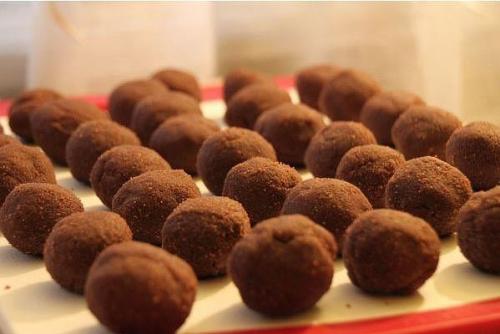 Пирожное Картошка.  Ингредиенты: 01 Пирожное Картошка.  Ингредиенты: 01