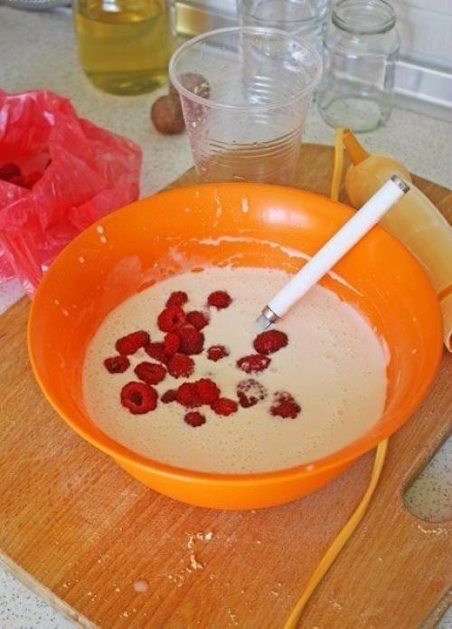 Малиновый чизкейк.  Ингредиенты: 03