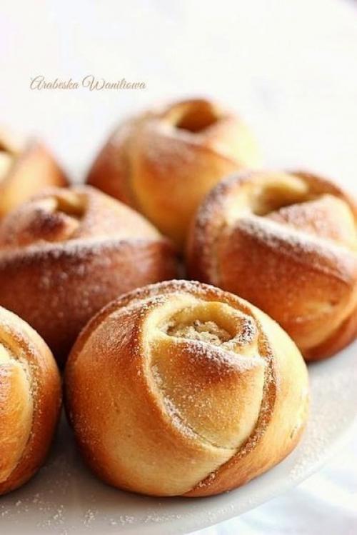 Дрожжевые сырные розочки своими руками. Дрожжевые сырные розочки своими руками.