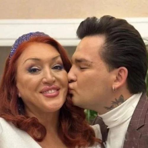 22-Летний участник шоу ты супер! 02 22-Летний участник шоу ты супер! 02