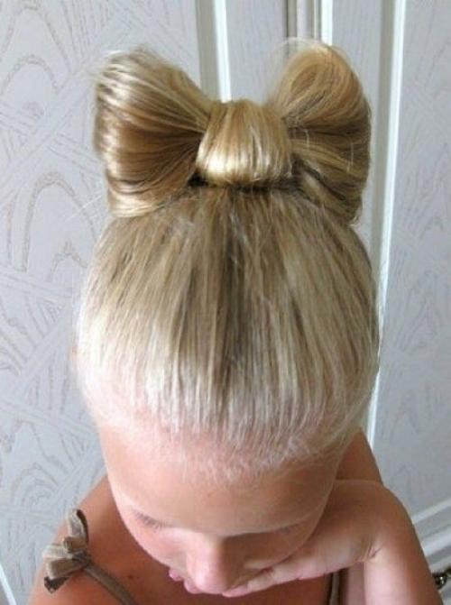 Прическа за 5 минут. Прическа за 5 минут.