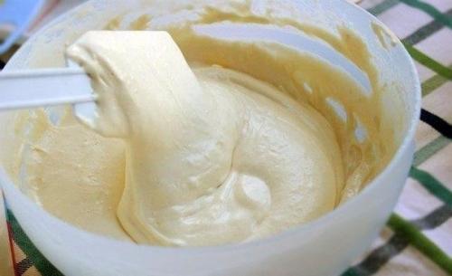 Бисквит на горячем молоке. 03