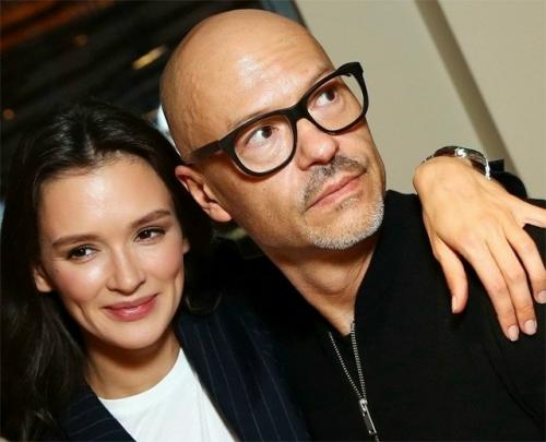 Паулина Андреева шокировала всех своим заявлением о разводе с Федором Бондарчуком. 

