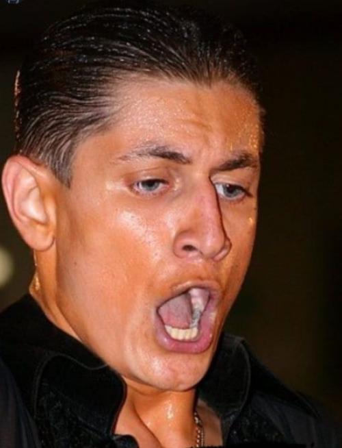 Я - бальник!  Дава архивными снимками повеселил. 02