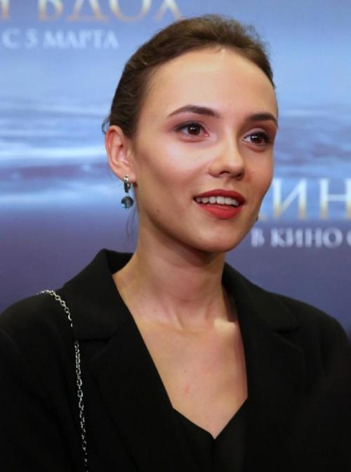 Стася милославская не считает себя хорошей актрисой. 03