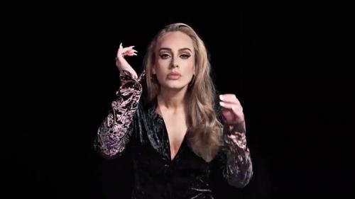 Шикарная стройная красотка адель. 01