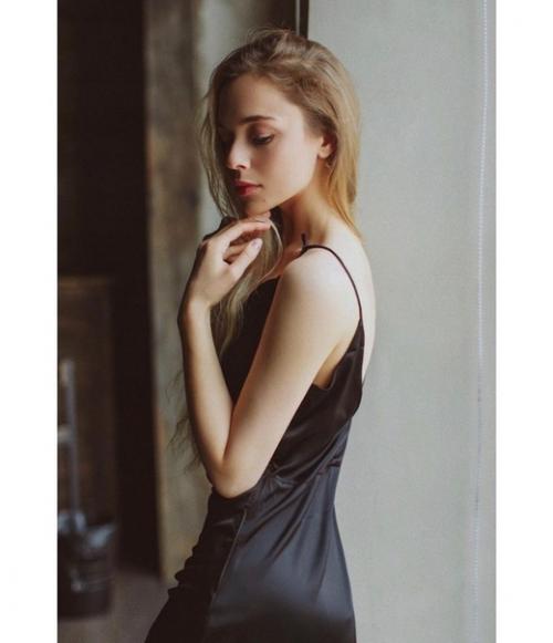 Анастасия Крылова - актриса российского кино, сыграла в Трудных Подростках. 02