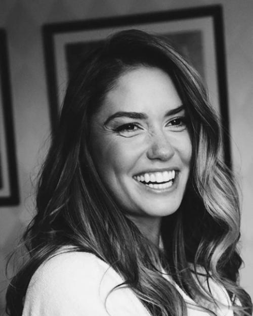 Как же все-таки Агата после развода похорошела! 02