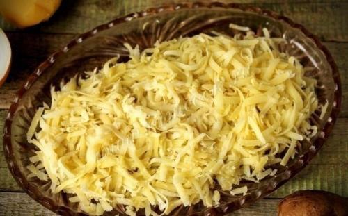 Салат с соленой скумбрией под шубой. Салат "Скумбрия под Шубой".