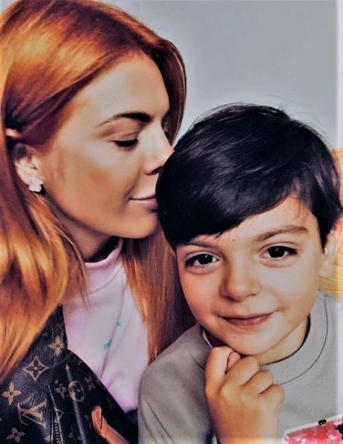 Поговаривают, что сын Анастасии стоцкой похож на сын Филиппа Киркорова. 02