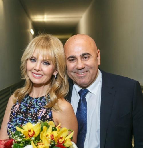 Валерия объяснила, как распознать в мужчине тот самый Рэдфлаг. 01