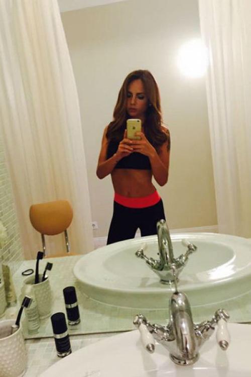 Певица Марина Абросимова, известная под псевдонимом МакSим: спорт научит упорству! 03