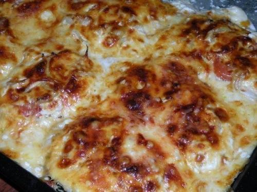 Мясо по-французски.  Ингредиенты: