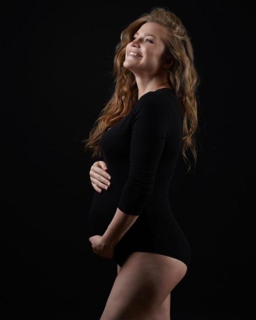 Красивая беременная Алина ланина. 03