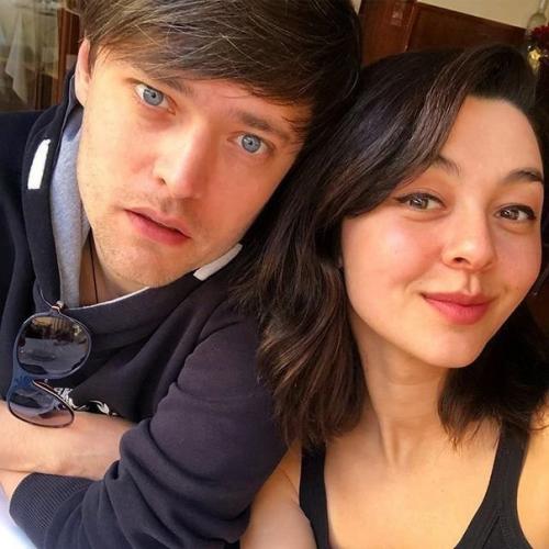 Марина Кравец и её муж Аркадий водахов - прекрасная пара. 01