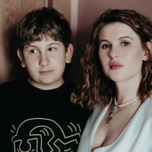 Актриса Анна Цуканова - котт со своим сыном. 03