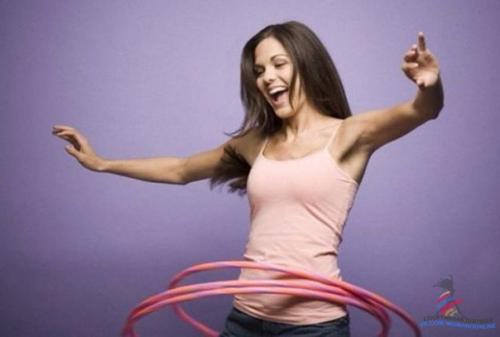 Мы крутим обруч и худеем! 
