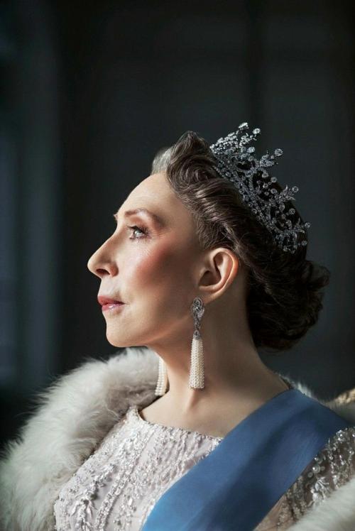 Девственница?  Я уважаю тебя. 
