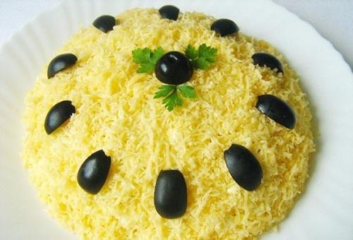 Топ - 9 обалденных новогодних салатов. 02