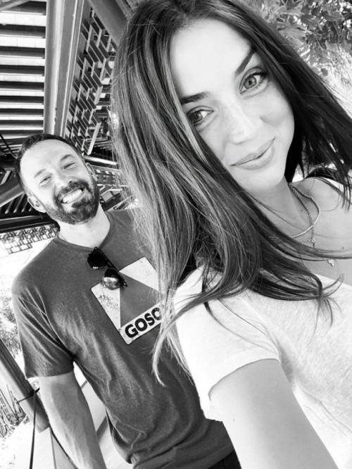 Пожалел о выборе: Бен аффлек, по слухам, жалеет, что выбрал Дженнифер Лопес, а не ану де Армас.

