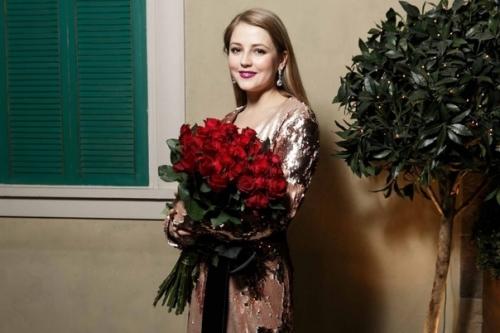 Анна михайловская с любым макияжем так круто выглядит! 01