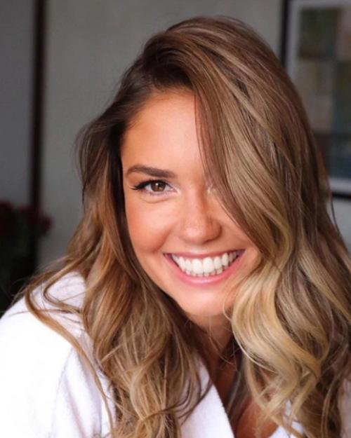 Как же все-таки Агата после развода похорошела! 01