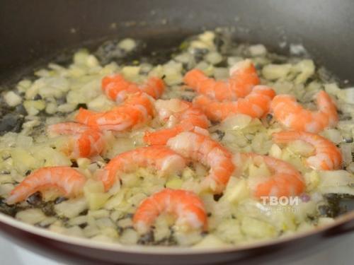 Паста с креветками в чесночно - сливочном соусе. 01