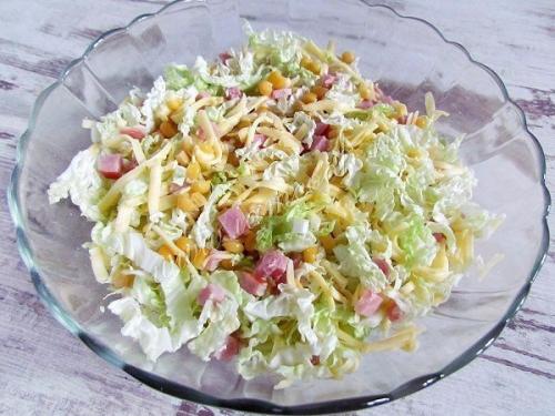 Салат из пекинской капусты с сухариками? Салат из пекинской капусты с сухариками?