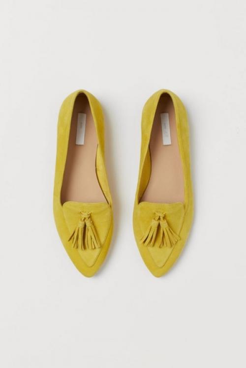 Яркая, Живая и сочная расцветка в обуви будет трендовым признаком. 02