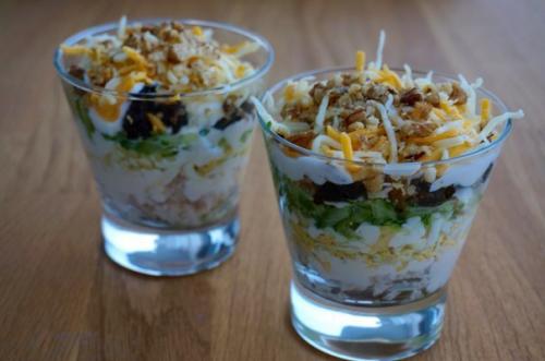 Салат Негреско.  Такой салат лучше всего для праздничного стола подойдет.