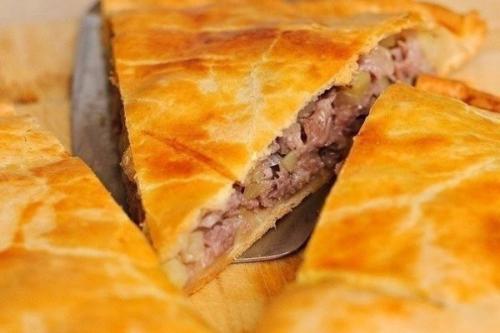 Нежный пирог с мясом. Нежный пирог с мясом.