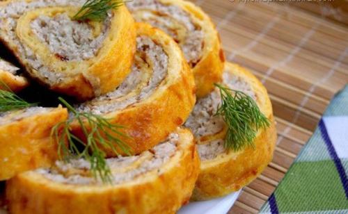 Куриный рулет.  Это не просто куриный рулет, это наивкуснейший куриный рулет!