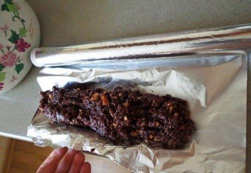 Сладкая колбаска.  Ингредиенты: 04