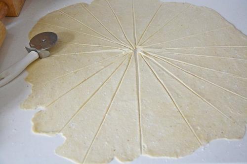 Рогалики с повидлом. 05