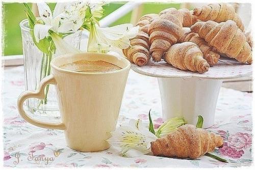 Рогалики с повидлом. 05