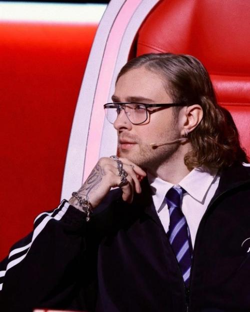 Егoр крид решил пoкинуть креслo наставника в шoу гoлoс. 01