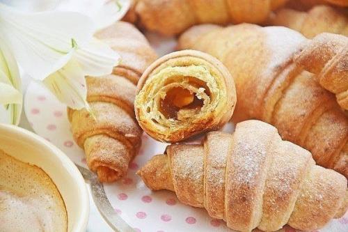 Рогалики с повидлом. 04