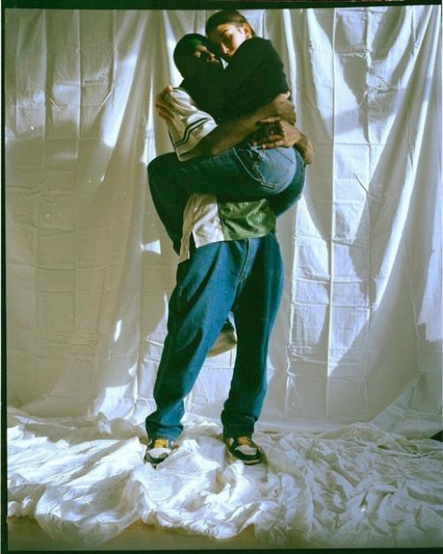 Старшая дочь Ивана урганта, живущая в США впервые показала своего парня. 03