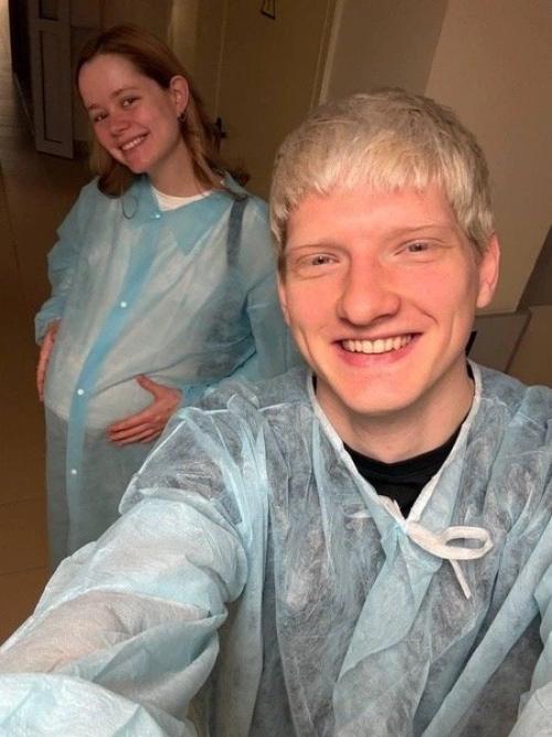 Актриса фильмов Сводишь с ума и лед. 02