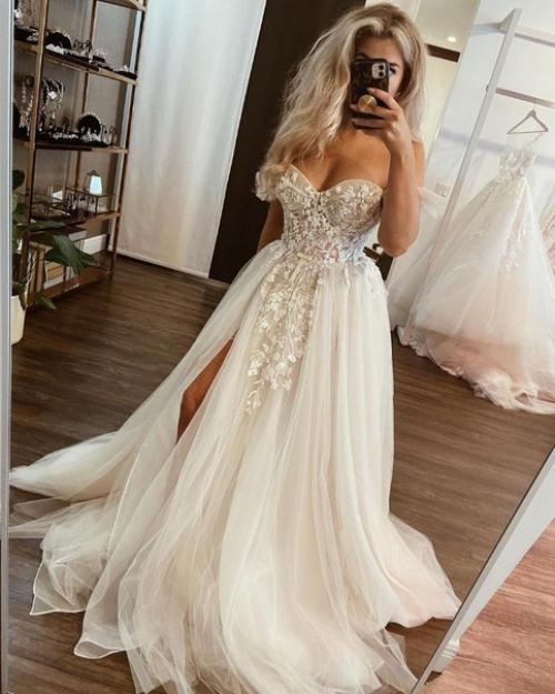 Подборка свадебных платьев на 2021 год. 09